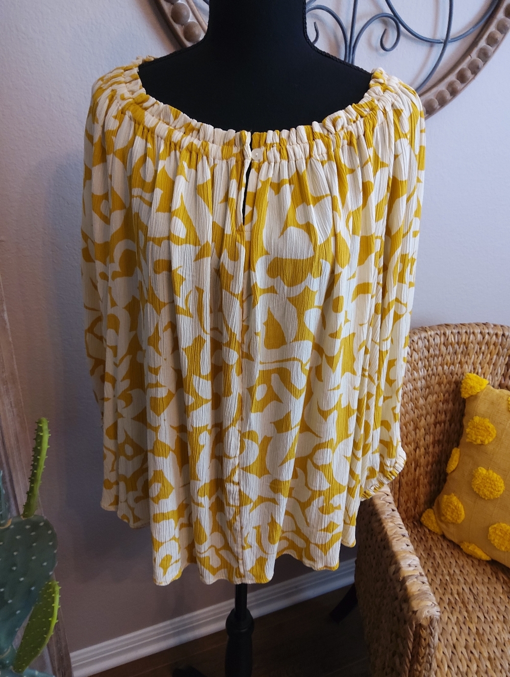 Terra & Sky Mustard Yellow and White Floral Pleated Off-Shoulder Top